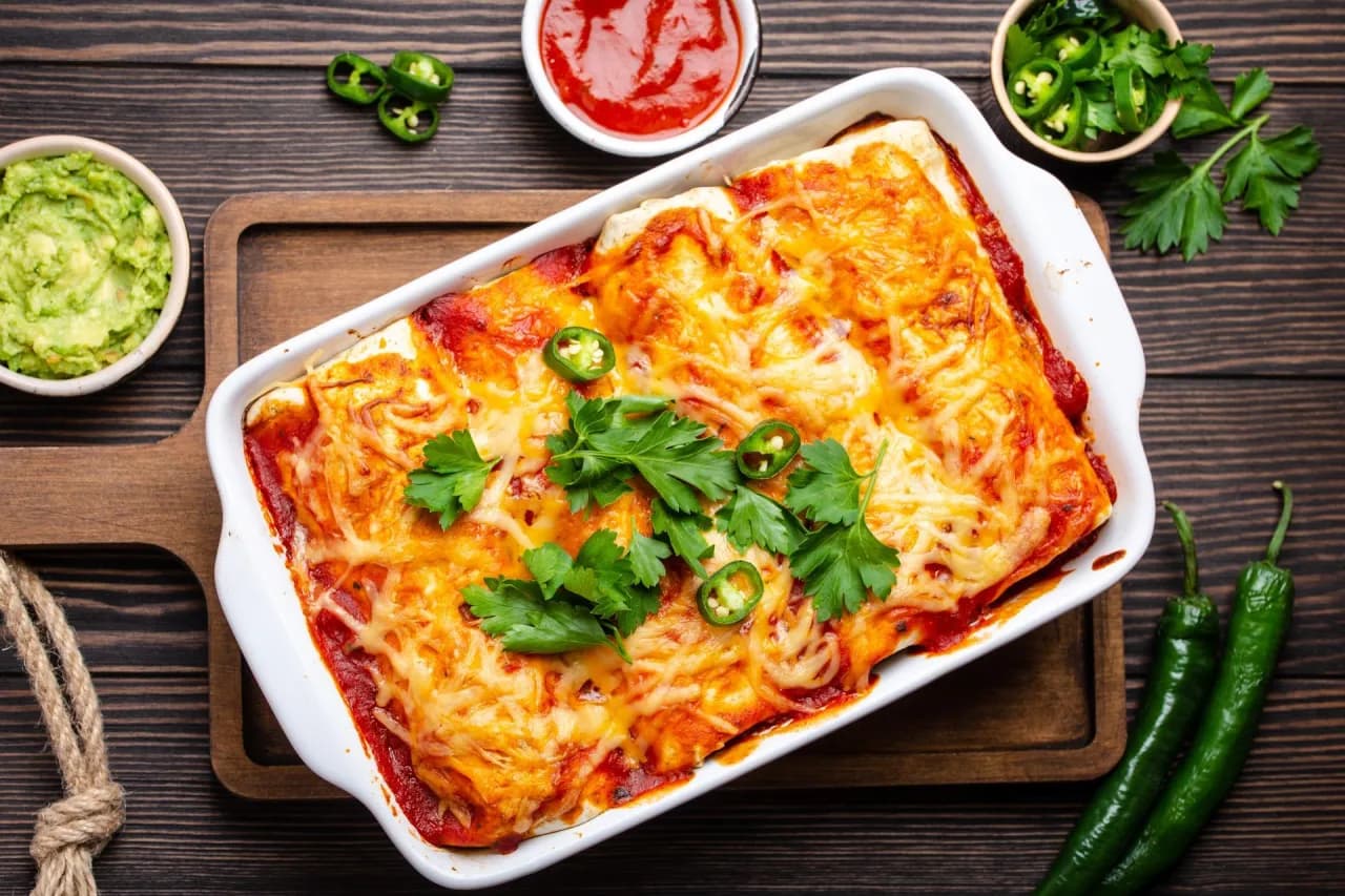 Prosta zapiekanka z piersi z kurczaka, która zachwyci każdego smakosza